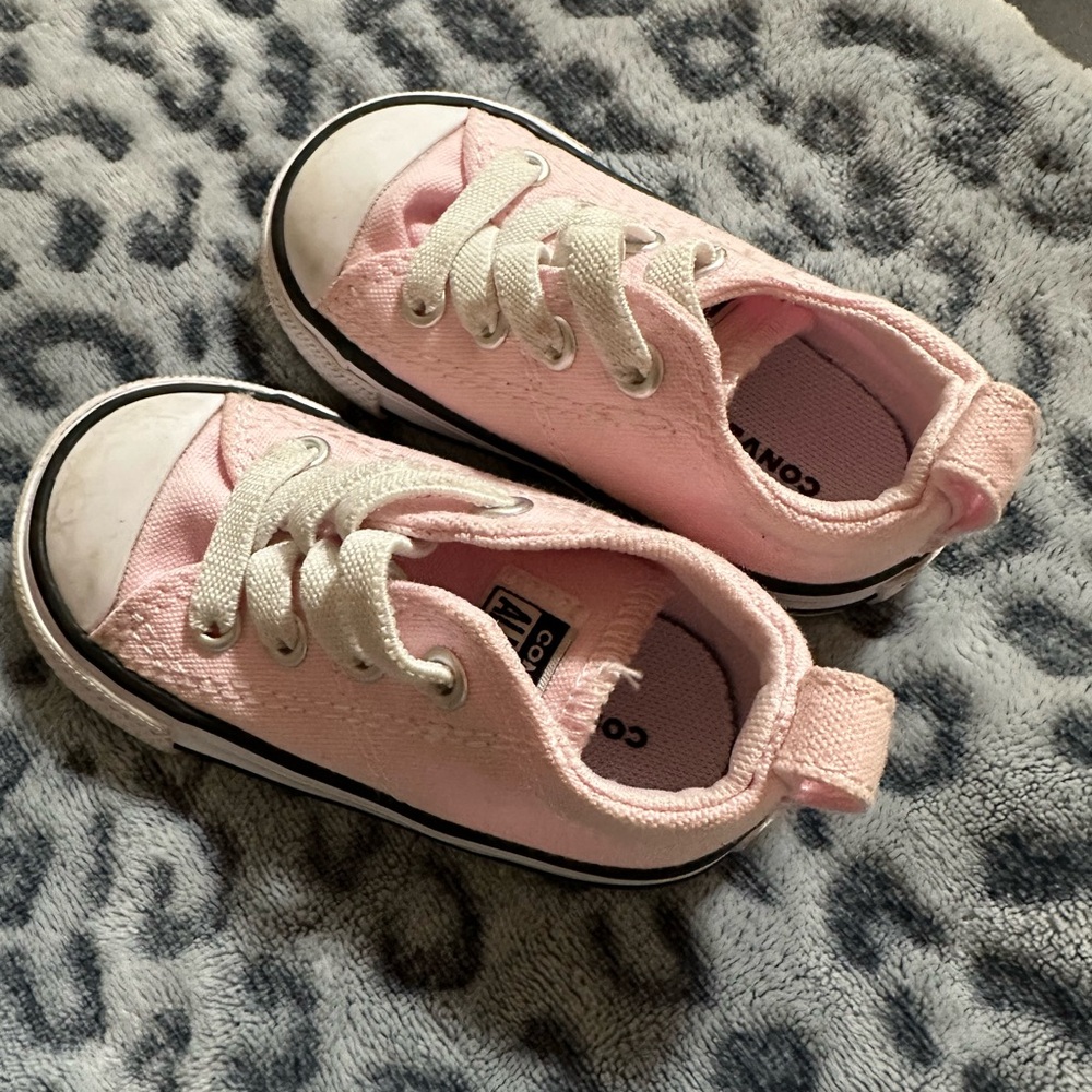 Toddler Converse Pink Sneakers Classic Style White Laces